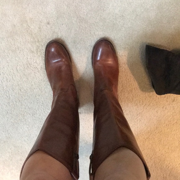 Frye boots barely worn! - Picture 2 of 7